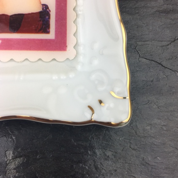 Princess Diana Postage Stamp Commemorative Plate - Picture 3 of 6